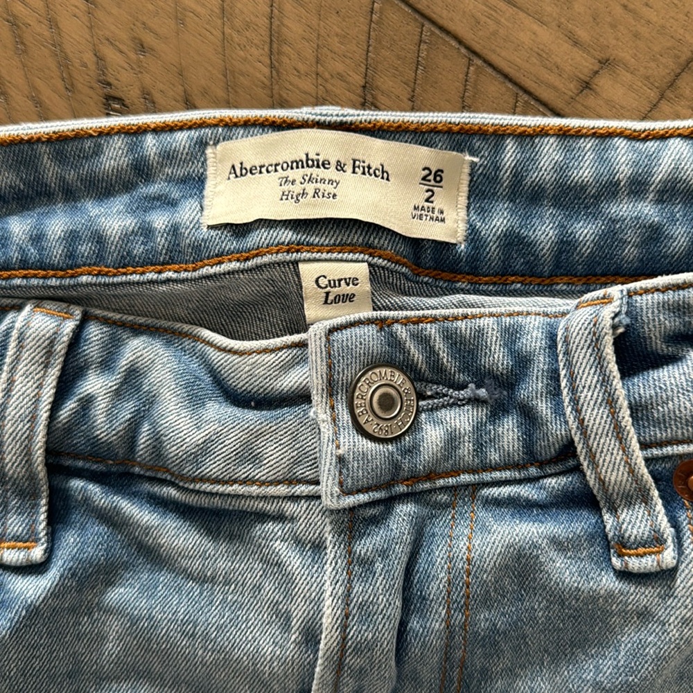 Abercrombie jeans
